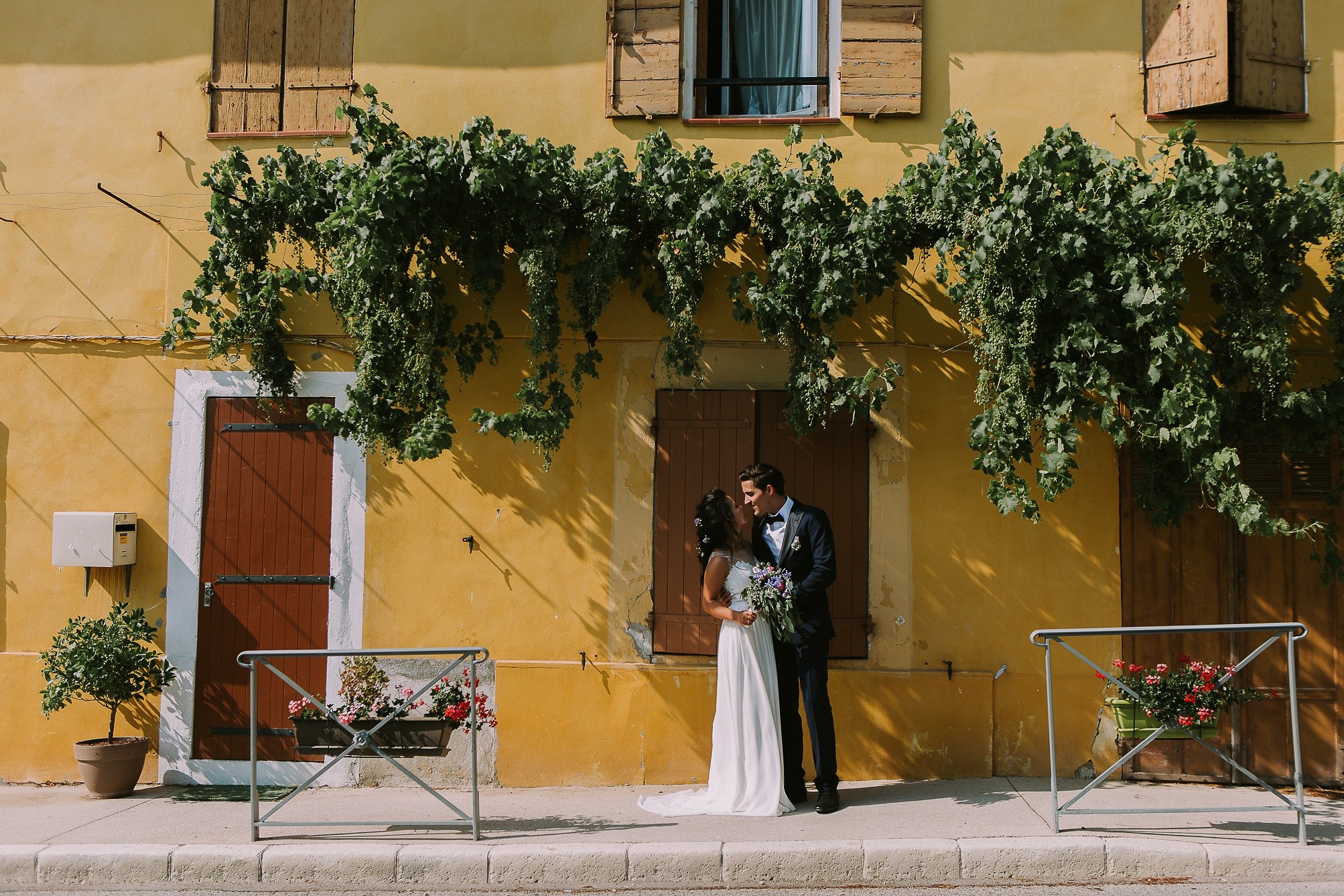 katerynaphotos-mariage-photographe-puyloubier-provence-aix-en-provence-sud-de-la-france_0381.jpg